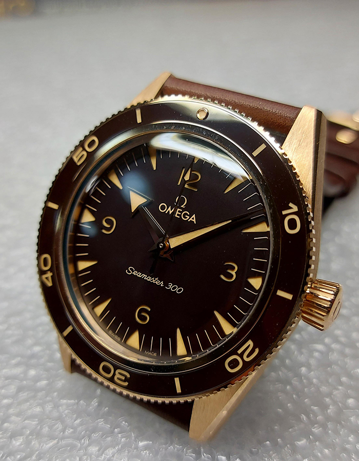 Omega Bronze Gold Seamaster 300 Co-Axial Wristwatch Ref. 234.92.41.21.10.001 